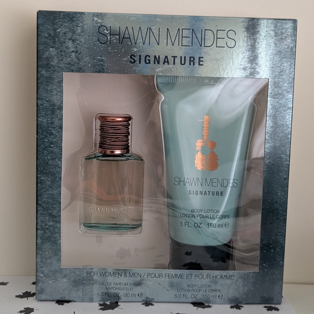 Shawn Mendes Signature 2 Piece Set, unisex